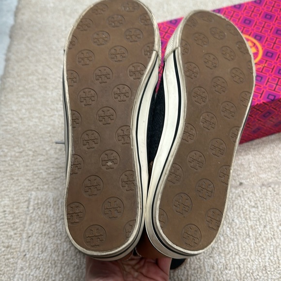 Tory Burch felt and leather shearling sneakers in size 8.5 - Picture 5 of 7